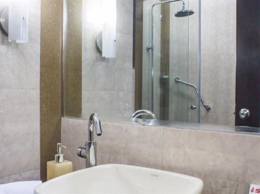 Hotel Srs Lakshya 14