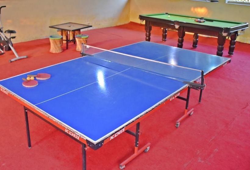 Hotel Corbett Tiger Den Resort 16