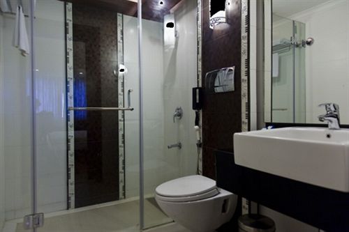 Hotel Windsor Rajadhani Trivandrum