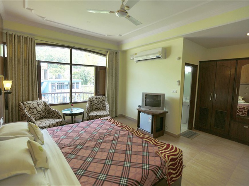 Resort Hot Spring Therme & Spa