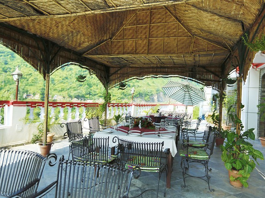 Resort Hot Spring Therme & Spa 3