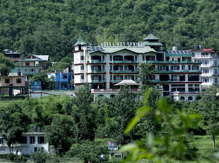 Resort Hot Spring Therme & Spa 4