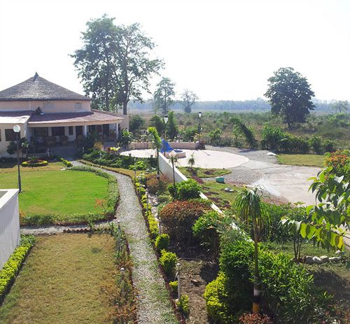 Hotel Corbett Gateway Resort & Spa 1