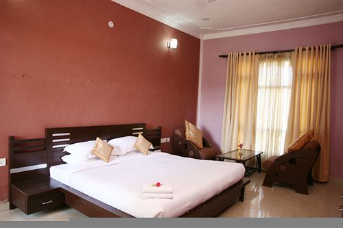 Hotel Corbett Gateway Resort & Spa 19