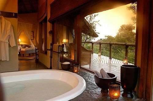 Tuningi Safari Lodge 16