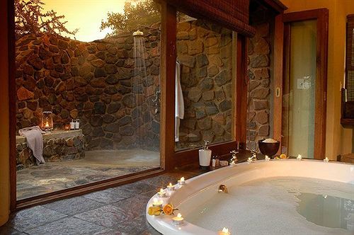 Tuningi Safari Lodge 7