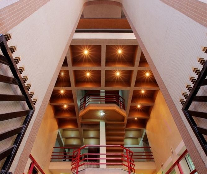 Hotel Ashish Palace 1