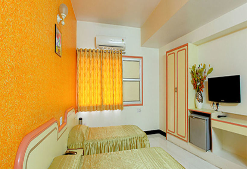 Hotel Ashish Palace 9