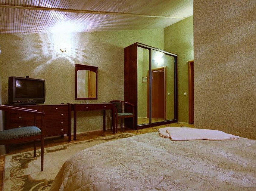 History Hotel On Angliyskaya Embankment 1