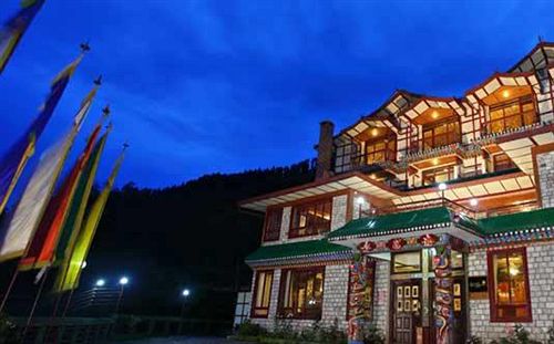 Hotel Club Mahindra Naukuchiatal 12