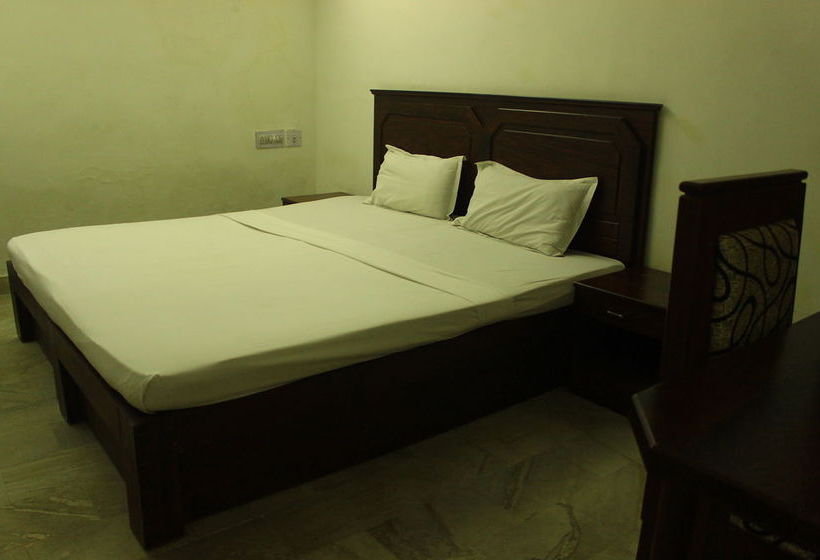 Hotel Park Avenue 13