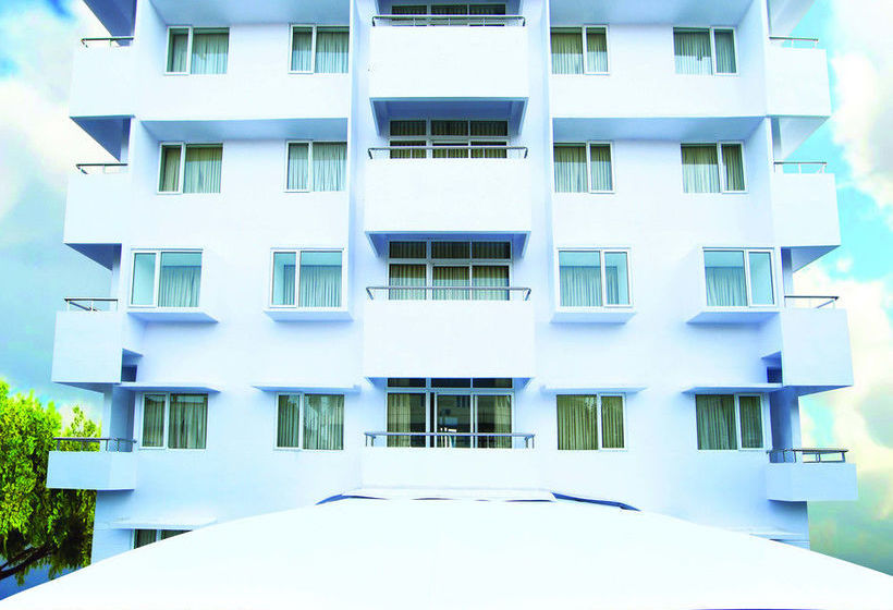 Hotel Millennium Continental 10