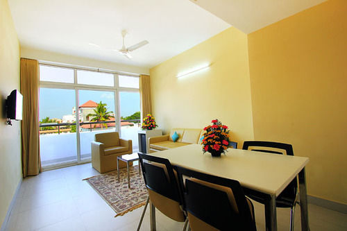 Hotel Millennium Continental 5