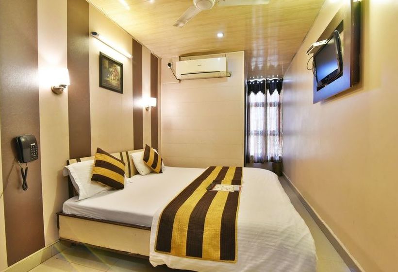 Hotel Singh International 12