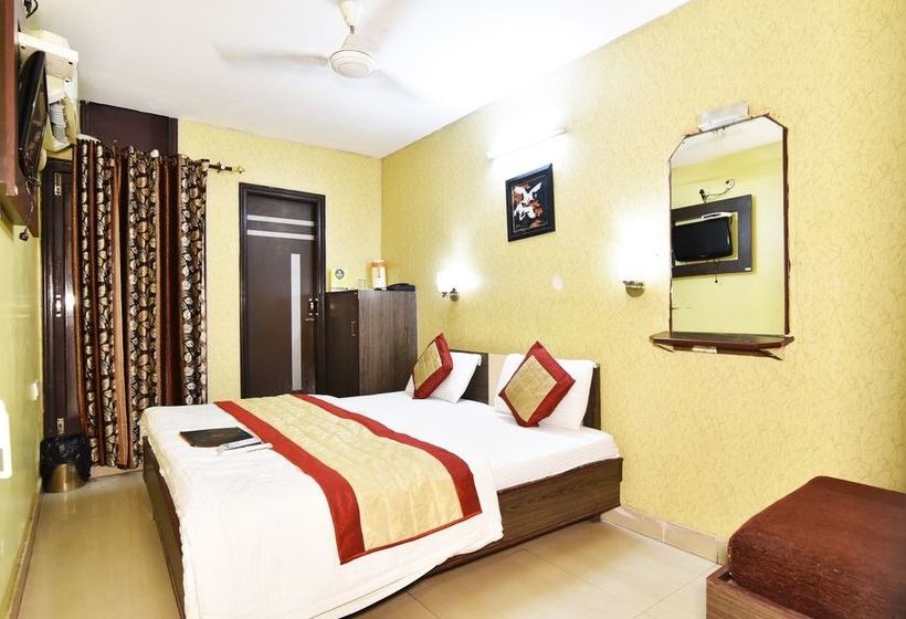 Hotel Singh International 13