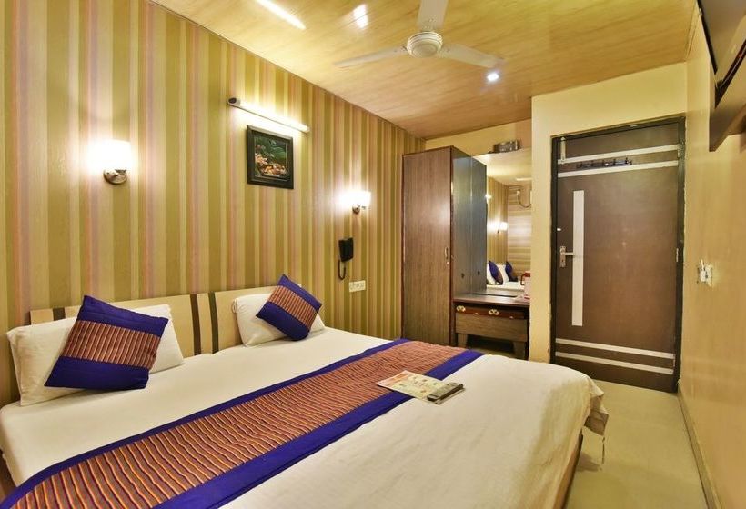 Hotel Singh International 16