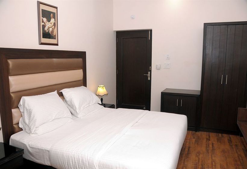 Hotel Prems Paradise 17