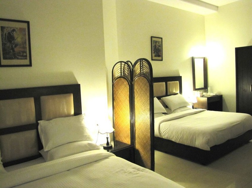 Hotel Prems Paradise 5