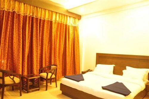 Hotel Madhu Resorts 1