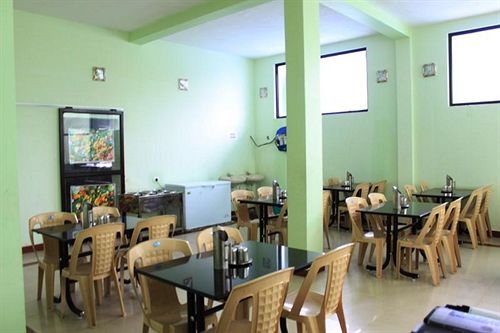 Hotel Vedanta Wake Up Fern Kodaikanal 2