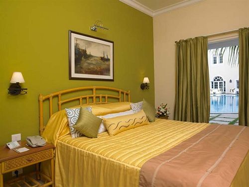 Hotel Club Mahindra Emerald Palms 18