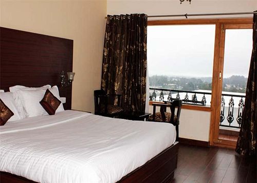 Hotel Berry Hills Resort 4