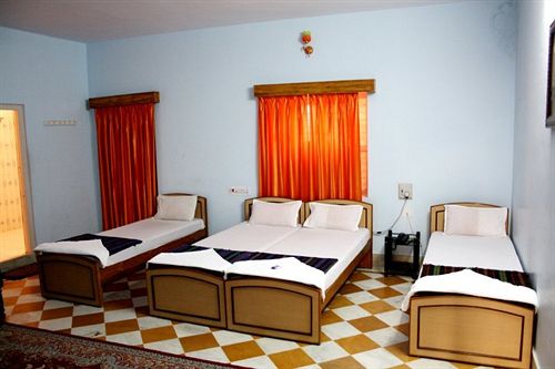 Hotel Akash Deep 11