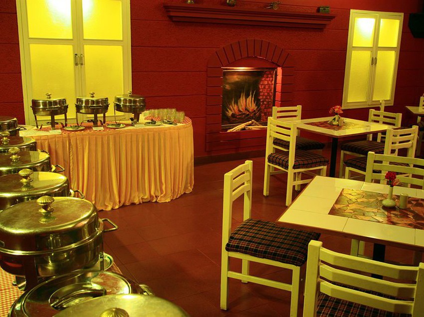 Resort Hill Country Lovedale 13