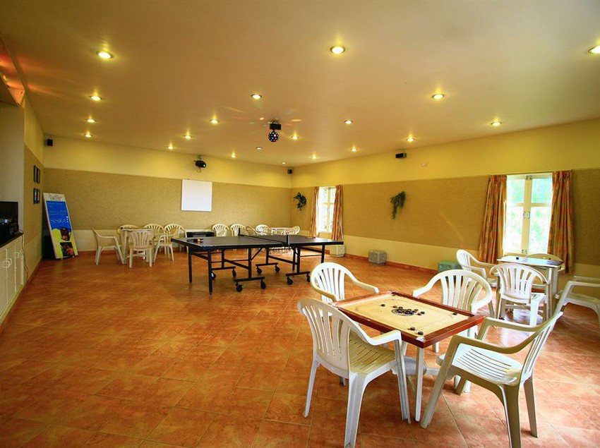 Resort Hill Country Lovedale 14