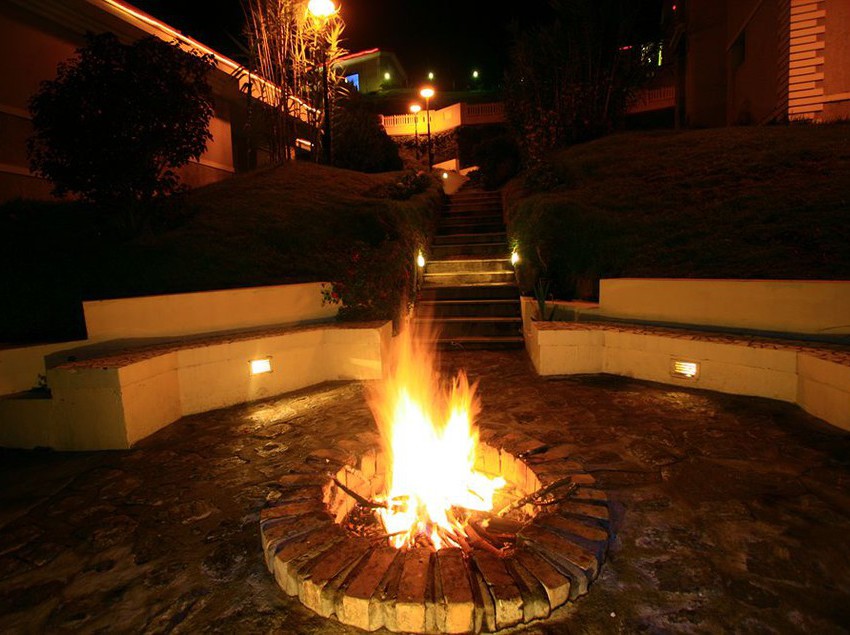 Resort Hill Country Lovedale 9