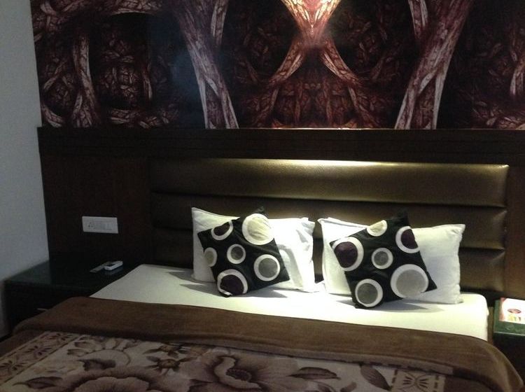 Hotel Namaskar Residency 11