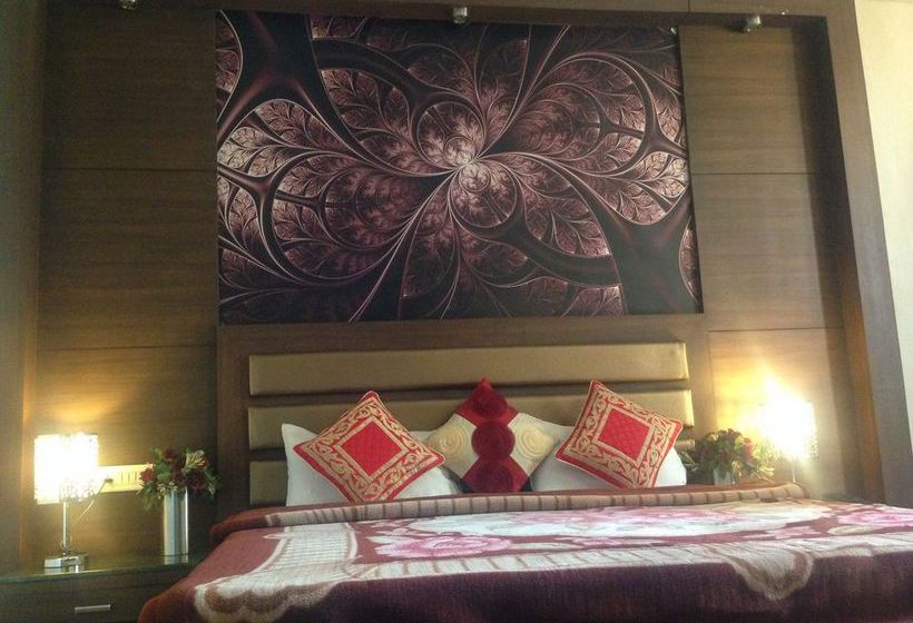 Hotel Namaskar Residency 4