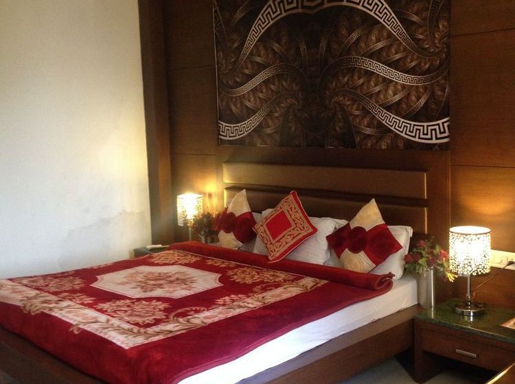 Hotel Namaskar Residency 9