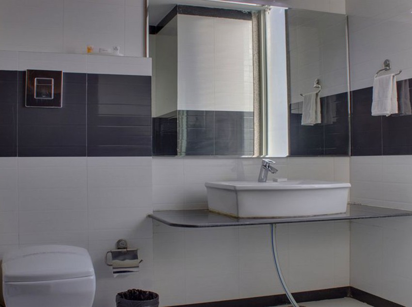 Hotel The Royal Melange 19