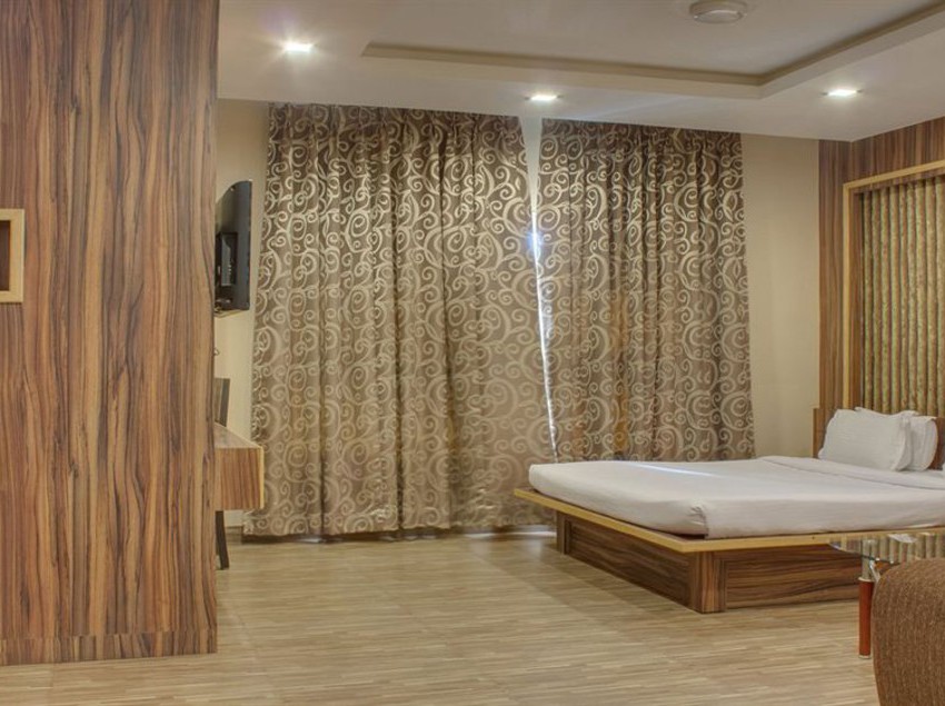 Hotel The Royal Melange 2