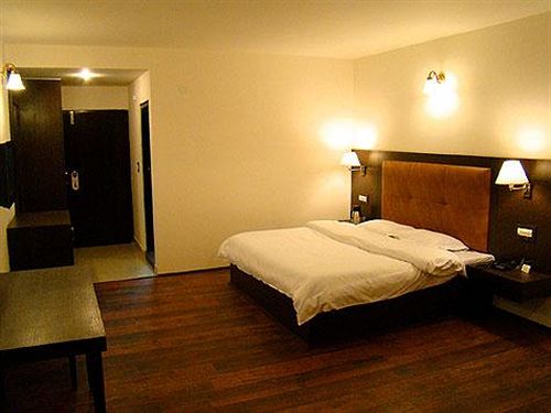 Sandhya Resort And Spa 17