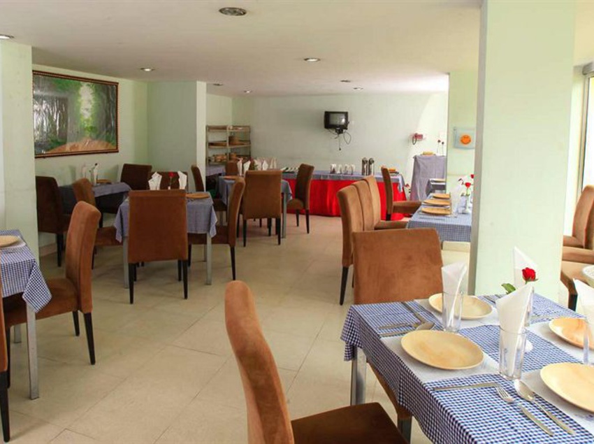 Hotel Hills Palace 1