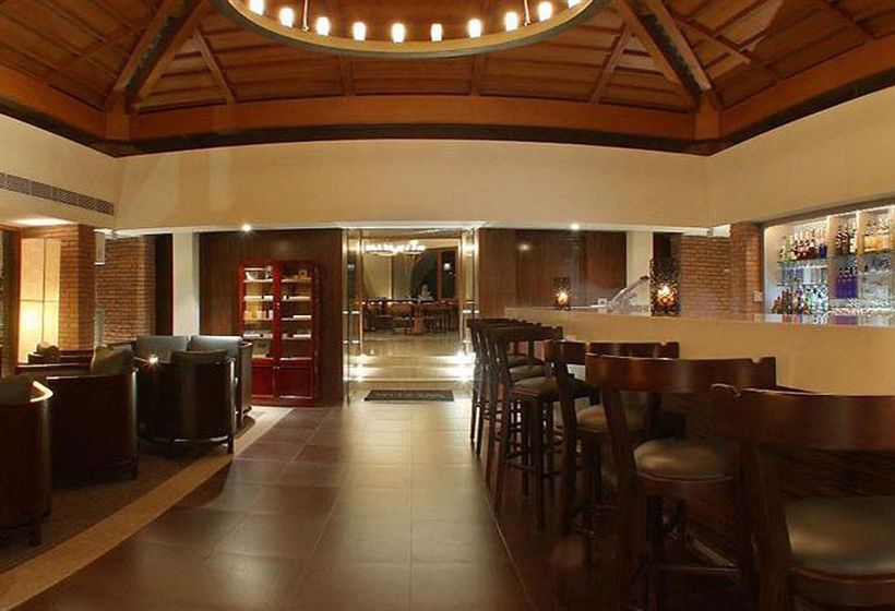 Hotel The Westin Sohna Resort & Spa 10