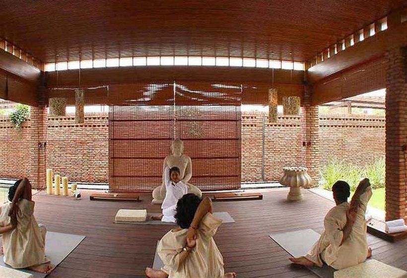 Hotel The Westin Sohna Resort & Spa 12