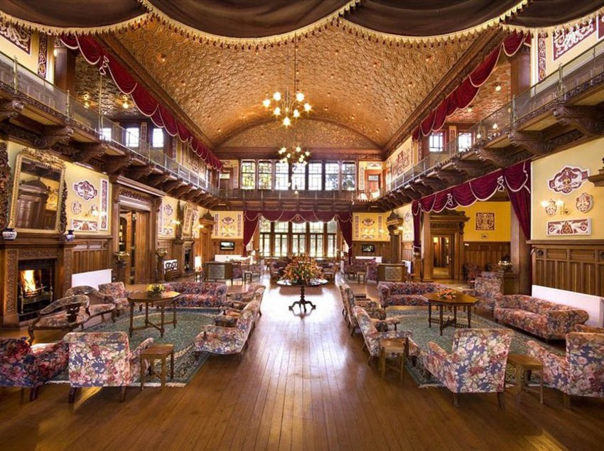 Hotel Fernhills Palace 8