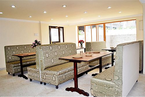 Hotel Sapphire Grand 1