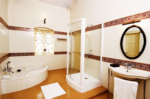 Hotel Glyngarth Villa 1