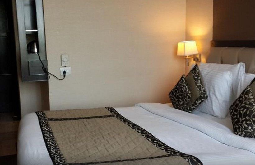 Hotel Central Blue Stone 6