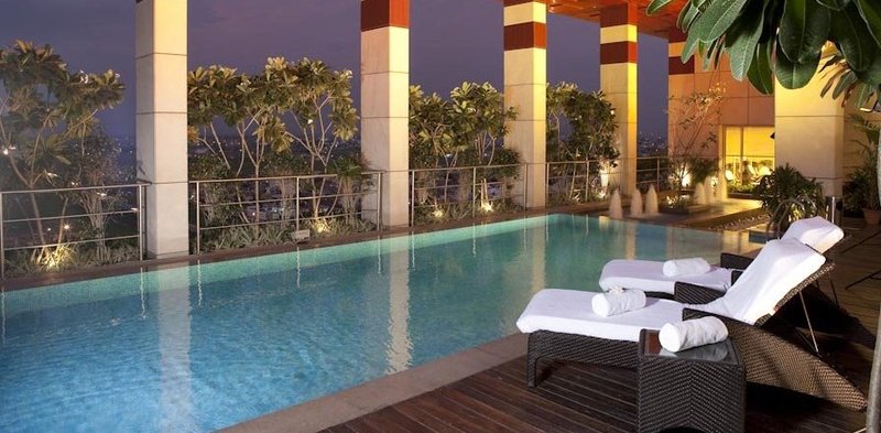 Hotel Radisson Blu Indore 13