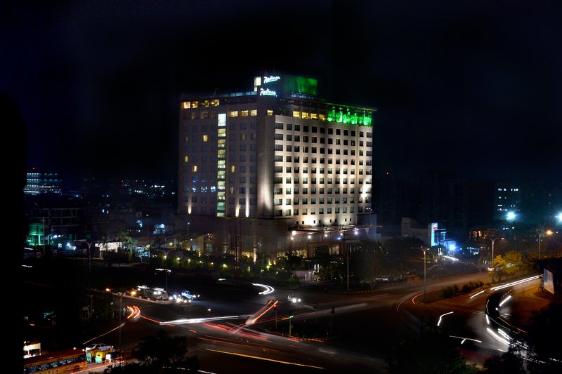 Hotel Radisson Blu Indore 18