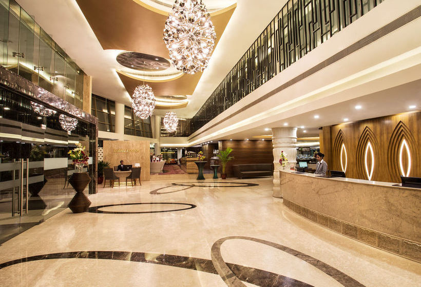 Hotel Crowne Plaza Ahmedabad City Centre 16