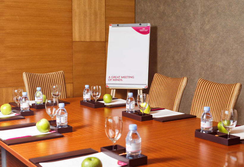 Hotel Crowne Plaza Ahmedabad City Centre 20