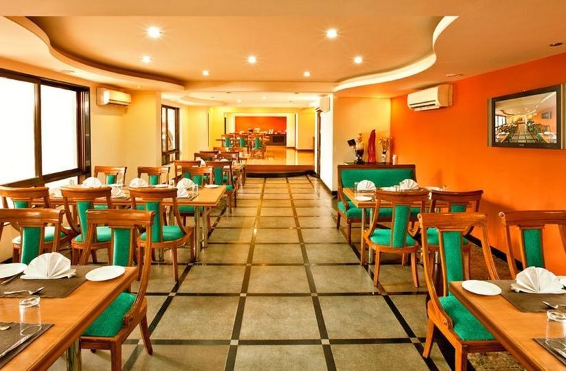 Hotel Lonavala Under The Over a Sterling Holidays Resort 10