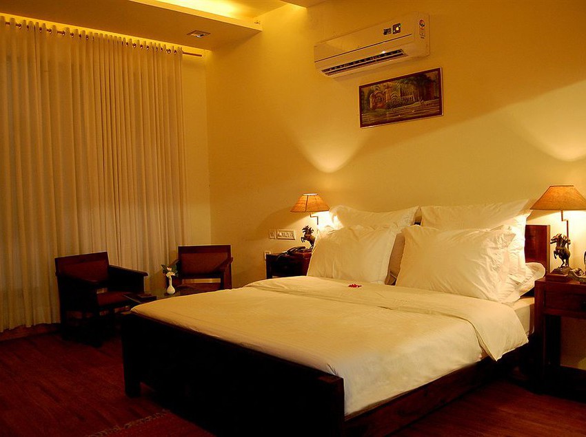 Resort Abrar Palace & Jungle Camps 11