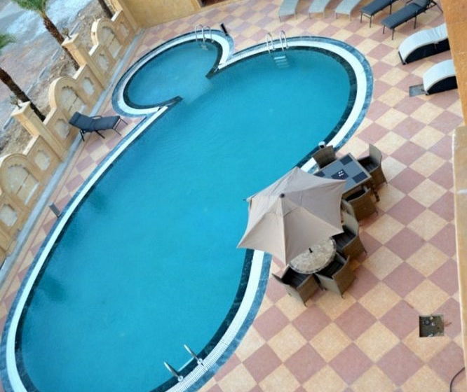 Hotel Chokhi Dhani - The Palace 10